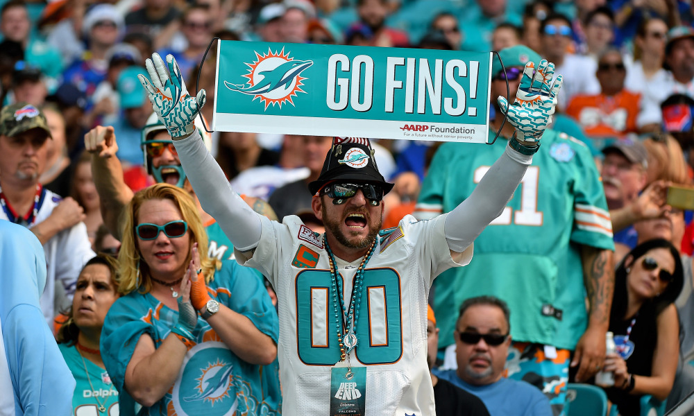 report: miami dolphins won't allow fans into training camp