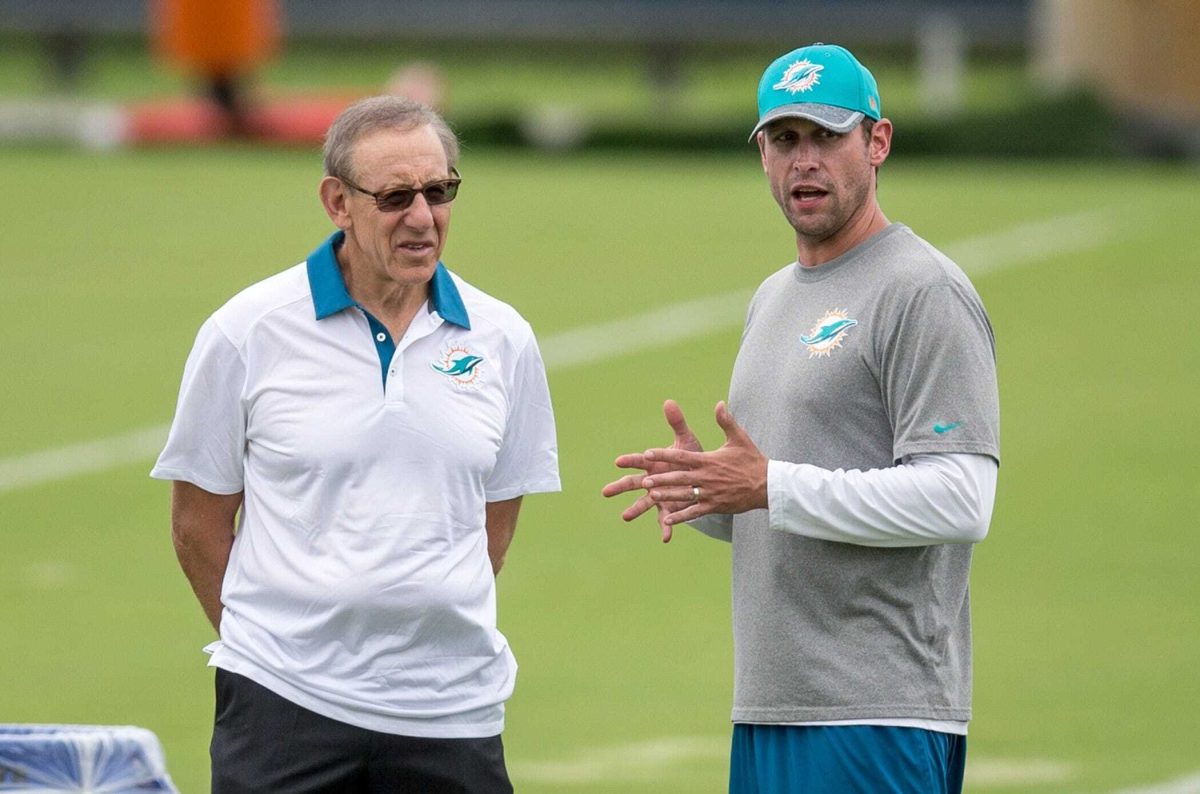 Le'Veon Bell destroys former Miami Dolphins HC: 'I still randomly think ...